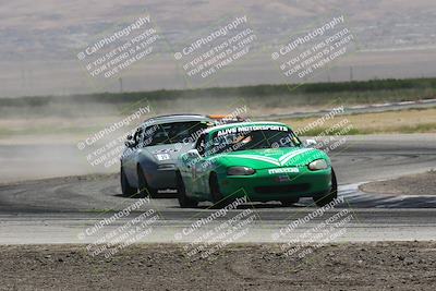 media/Jun-01-2024-CalClub SCCA (Sat) [[0aa0dc4a91]]/Group 3/Race/